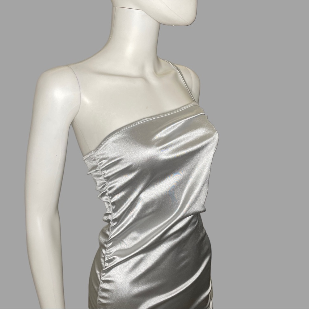 Elegant Silver Ruched One Shoulder Satin Dress - Picture 2 of 5